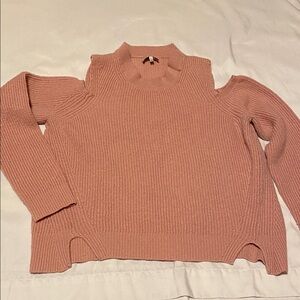 🎀 5/$20 🎀 Lucky Brand pink sweater with shoulder cutouts size large